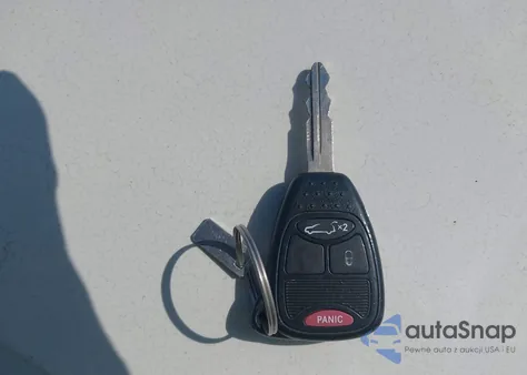 2013 Chrysler 200 Touring z USA, uszkodzony, nr VIN 1C3CCBBBXDN683546